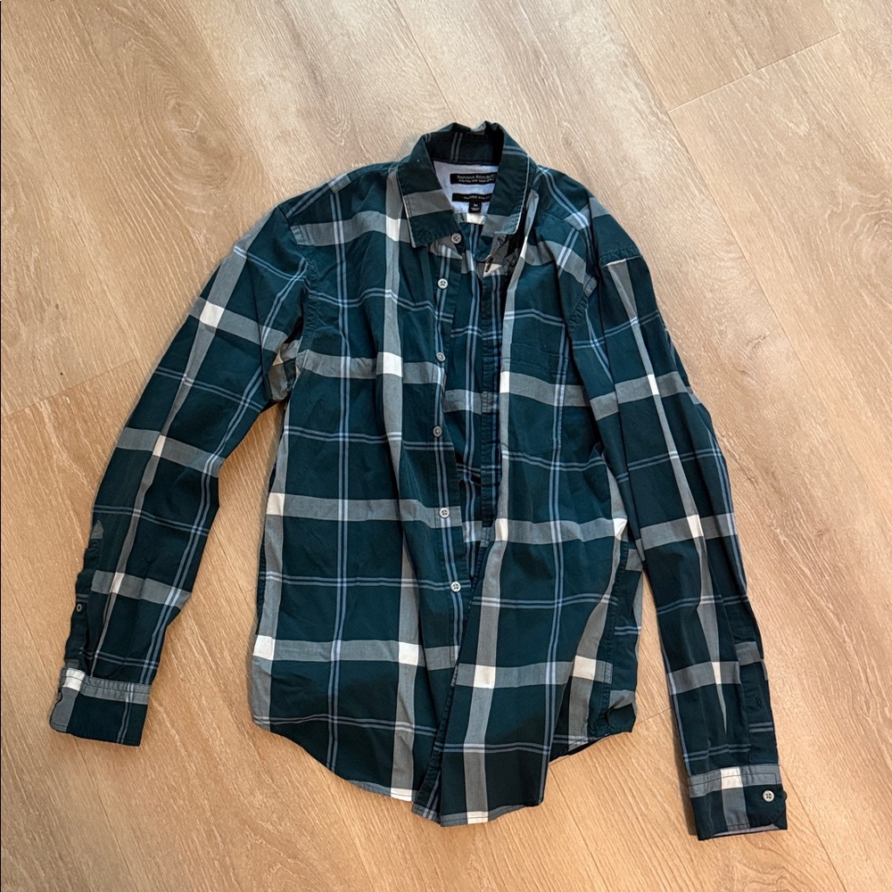 Banana Republic Teal and White Plaid Button Down Shirt